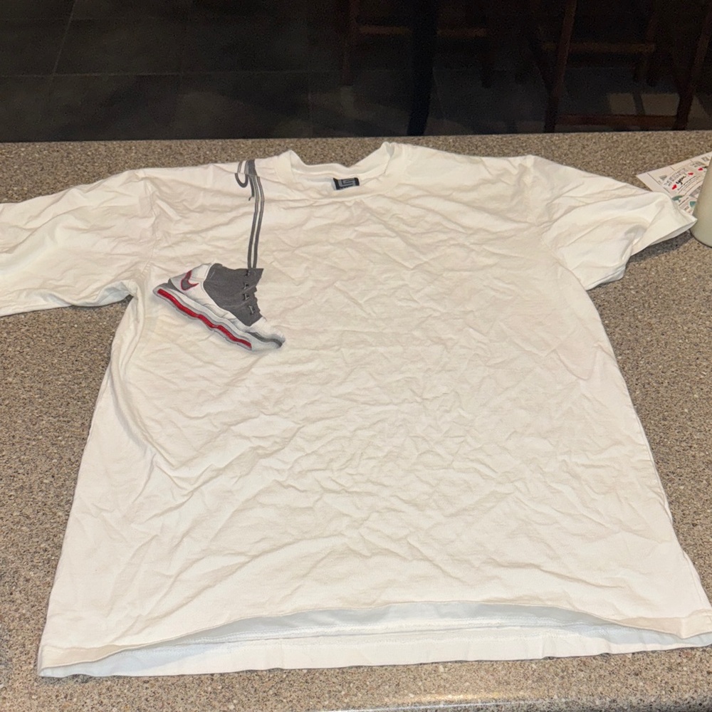 Mens retro nike lebron 3 shirt